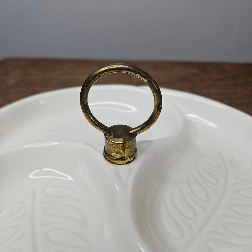 Hager? White Ceramic Divided Serving‎ Dish 3612 USA Leaf Pattern Ring Handle 8in